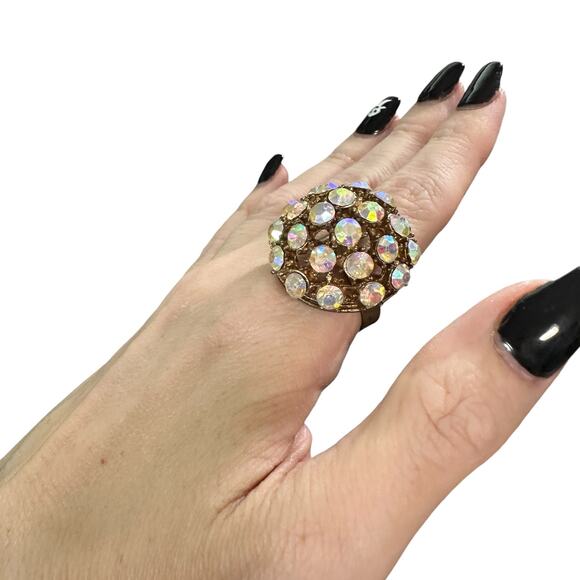 Jeweled Dome Cocktail Ring Statement Ring Adjustable size 8 - Picture 2 of 7